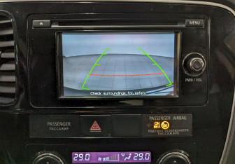 Подержанный автомобиль Mitsubishi Outlander 2016 года (29 фото)