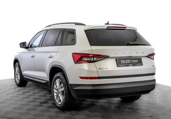 Подержанный автомобиль Skoda Kodiaq 2021 года (7 фото)