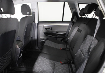 Подержанный автомобиль Great Wall Hover H3 2014 года (7 фото)