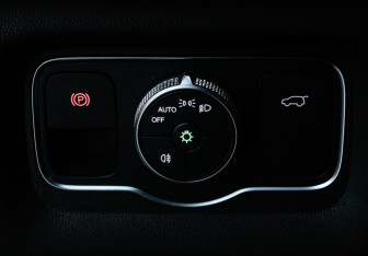 Подержанный автомобиль Chery Tiggo 9 2024 года (19 фото)