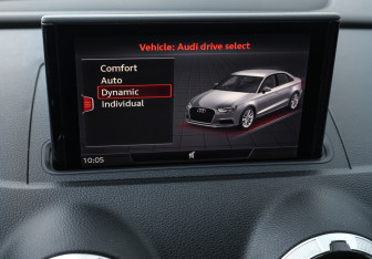 Подержанный автомобиль Audi A3 Sedan 2018 года (19 фото)