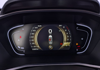 Подержанный автомобиль Geely Coolray 2023 года (16 фото)