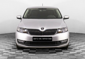 Подержанный автомобиль Skoda Rapid Liftback 2019 года (2 фото)