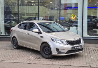 Подержанный автомобиль Kia Rio Sedan 2014 года (3 фото)