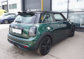 Подержанный автомобиль MINI Hatch 2014 года (5 фото)