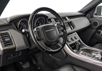 Подержанный автомобиль Land Rover Range Rover Sport 2013 года (16 фото)