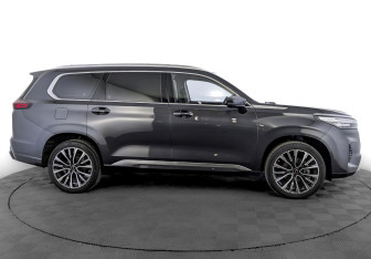 Подержанный автомобиль Exeed VX 2023 года (4 фото)