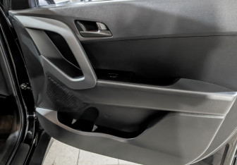 Подержанный автомобиль Hyundai Creta 2021 года (24 фото)