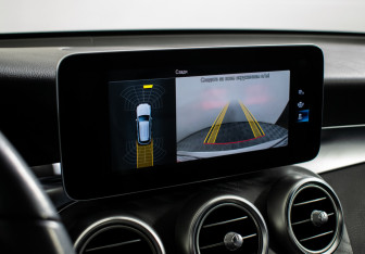 Подержанный автомобиль Mercedes-Benz GLC Coupe 2020 года (15 фото)