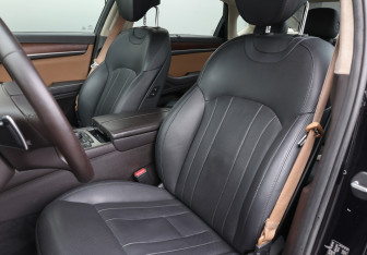 Подержанный автомобиль Genesis G80 2020 года (12 фото)