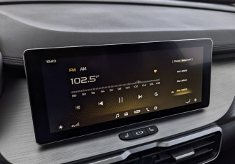 Подержанный автомобиль Geely Coolray 2023 года (27 фото)