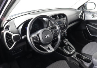 Подержанный автомобиль Kia Soul 2020 года (7 фото)