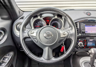 Подержанный автомобиль Nissan Juke 2012 года (20 фото)