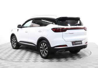 Подержанный автомобиль Chery Tiggo 7 Pro Max 2023 года (7 фото)
