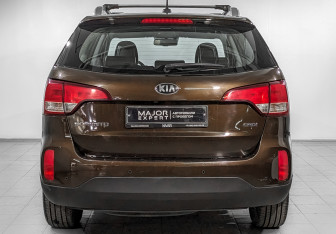 Подержанный автомобиль Kia Sorento 2019 года (6 фото)