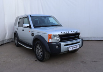 Подержанный автомобиль Land Rover Discovery 2008 года (3 фото)