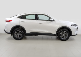 Подержанный автомобиль Haval F7x 2023 года (4 фото)