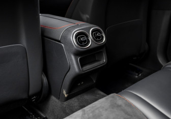 Новый Mercedes-Benz GLC AMG 2025 (29 фото)