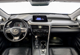 Подержанный автомобиль Lexus RX 2019 года (14 фото)