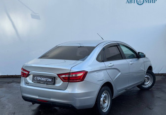 Подержанный автомобиль LADA (ВАЗ) Vesta Sedan 2017 года (8 фото)