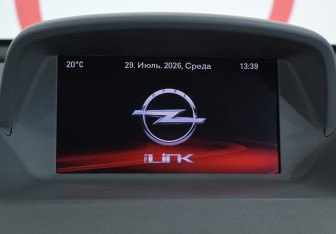 Подержанный автомобиль Opel Mokka 2014 года (18 фото)
