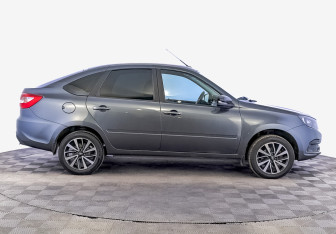 Подержанный автомобиль LADA (ВАЗ) Granta Liftback 2024 года (4 фото)