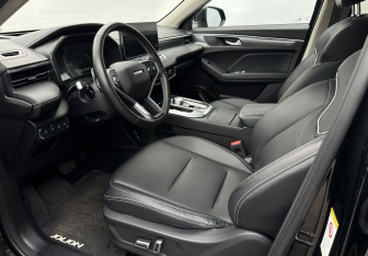 Подержанный автомобиль Haval Jolion 2023 года (9 фото)