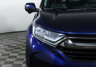 Подержанный автомобиль Honda CR-V 2017 года (8 фото)