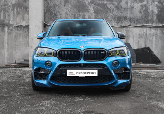 Подержанный автомобиль BMW X5 M 2015 года (2 фото)