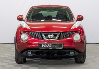 Подержанный автомобиль Nissan Juke 2014 года (2 фото)