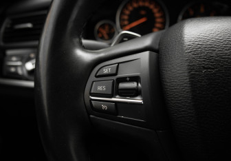 Подержанный автомобиль BMW X4 2015 года (11 фото)