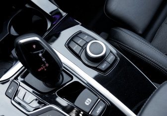 Подержанный автомобиль BMW X4 2019 года (17 фото)