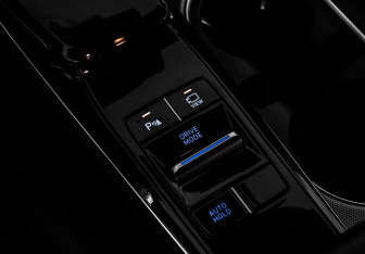 Подержанный автомобиль Hyundai Sonata 2022 года (20 фото)