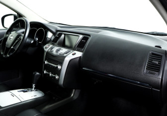 Подержанный автомобиль Nissan Murano Suv 2012 года (9 фото)