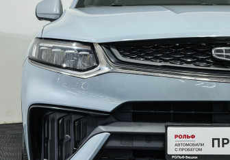 Подержанный автомобиль Geely Tugella 2023 года (22 фото)