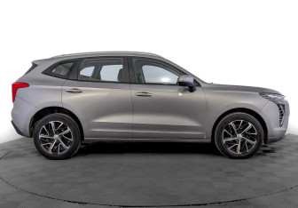 Подержанный автомобиль Haval Jolion 2022 года (4 фото)