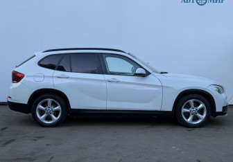 Подержанный автомобиль BMW X1 2014 года (4 фото)