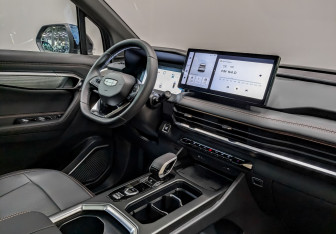 Новый Geely Okavango 2025 (9 фото)