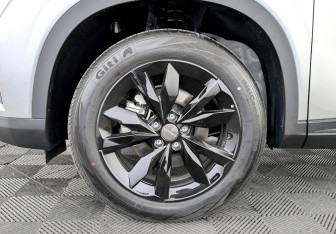 Новый Omoda C5 2024 (7 фото)