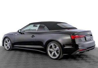 Подержанный автомобиль Audi A5 Convertible 2020 года (7 фото)
