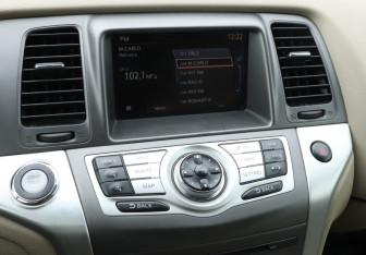 Подержанный автомобиль Nissan Murano Suv 2013 года (16 фото)