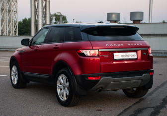 Подержанный автомобиль Land Rover Range Rover Evoque 2013 года (7 фото)