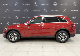 Подержанный автомобиль Mercedes-Benz GLC Coupe 2019 года (8 фото)