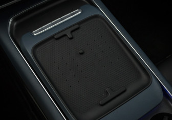 Подержанный автомобиль Voyah Free 2023 года (16 фото)