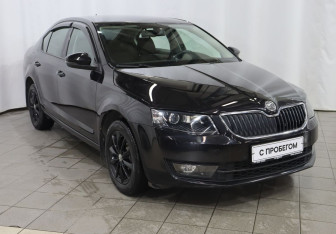 Подержанный автомобиль Skoda Octavia Liftback 2013 года (3 фото)