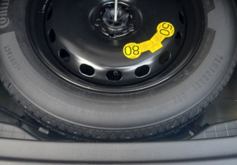 Новый Land Rover Range Rover Velar 2025 (11 фото)