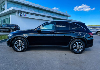 Подержанный автомобиль Mercedes-Benz GLC Coupe 2020 года (8 фото)