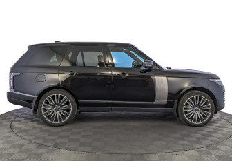 Подержанный автомобиль Land Rover Range Rover 2021 года (4 фото)