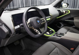 Подержанный автомобиль BMW X3 2025 года (17 фото)