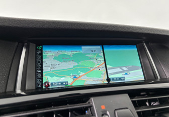 Подержанный автомобиль BMW X4 2014 года (19 фото)